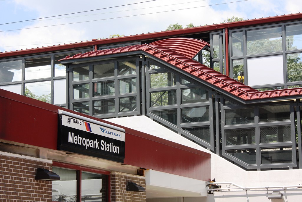 Metropark Train Station platform in Iselin NJ