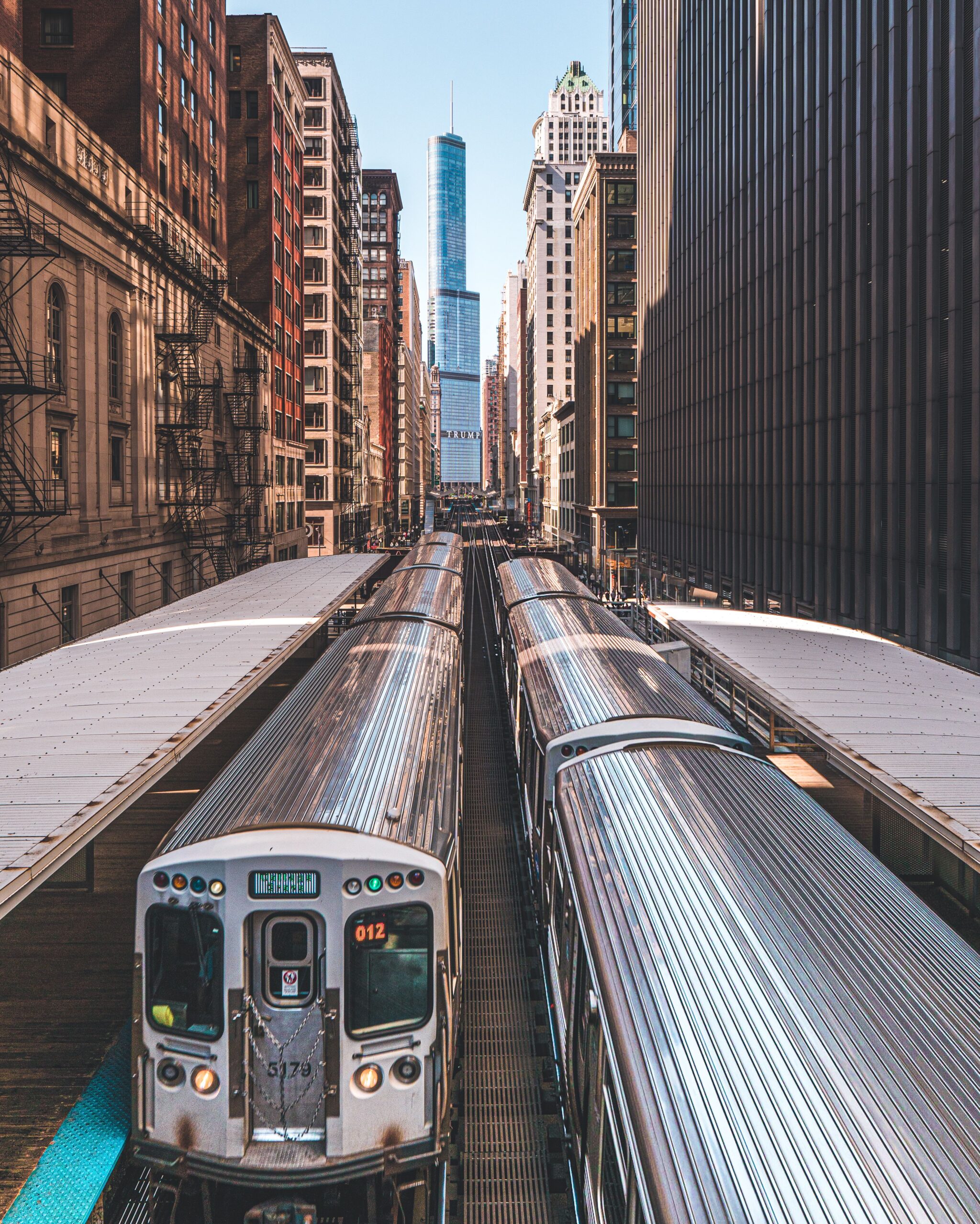 Private chauffeur service for Metropark Station travelers